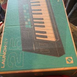 Launchkey 25 Mk4 