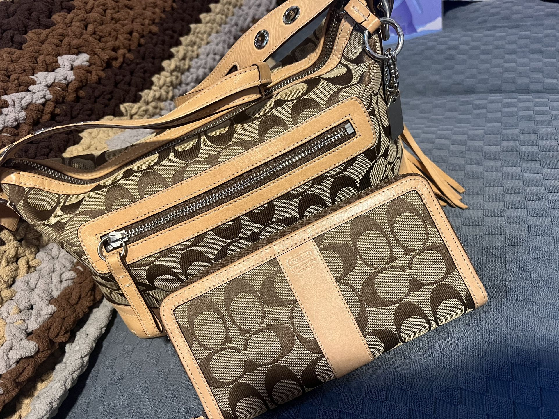 Authentic Coach Purse And Matching Wallet
