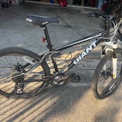 Giant Mountain Bike