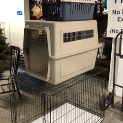 Plastic and metal I have all sizes