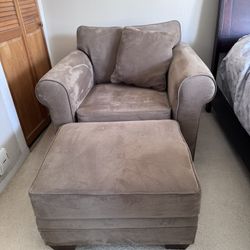 Chair & Ottoman