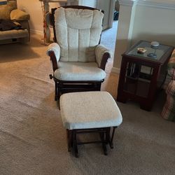 DuTailier Rocker/ Recliner/Ottoman 