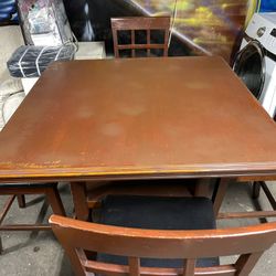 Dinning Table