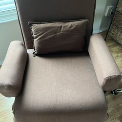 Chair/sleeper