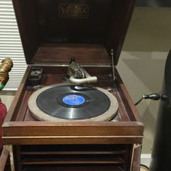 Victrola Phonograph