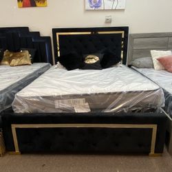 Queen Bed Frame 