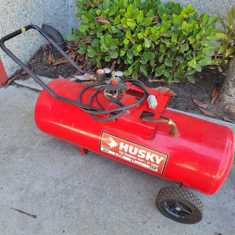 Portable Air Compressor Tank - 17 Gallon