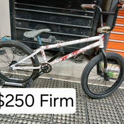 Bloody FIT 20.75 Top Tube BMX Bike