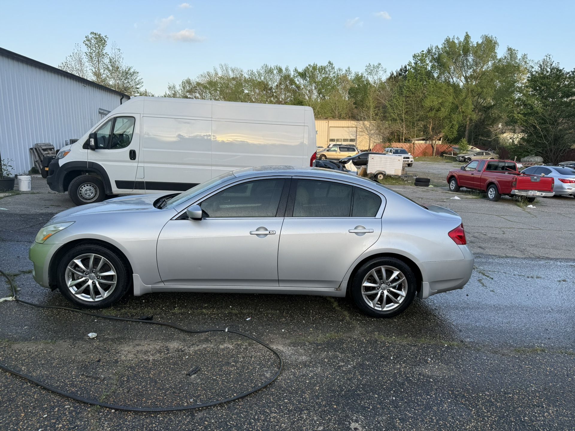 2009 Infiniti G37