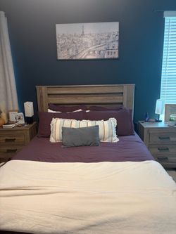 Ashley Queen 6 piece bed set
