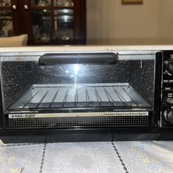 Vintage Black & Decker Toast-R-Oven