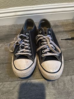 Converse Chuck Taylor All Star Low Top Black - Men Size 9 / Women 11
