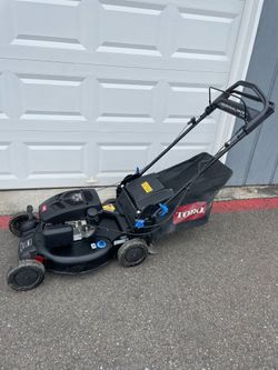 Toro Recycler Max 22” Self-Propelled Gas Lawn Mower – Personal Pace & SmartStow