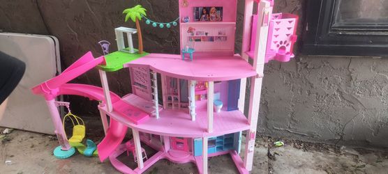 Barbie House!