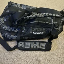 2021 Supreme Duffel Bag (Black)