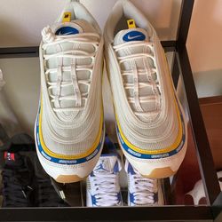 UCLA UNDEFEATED AIRMAX