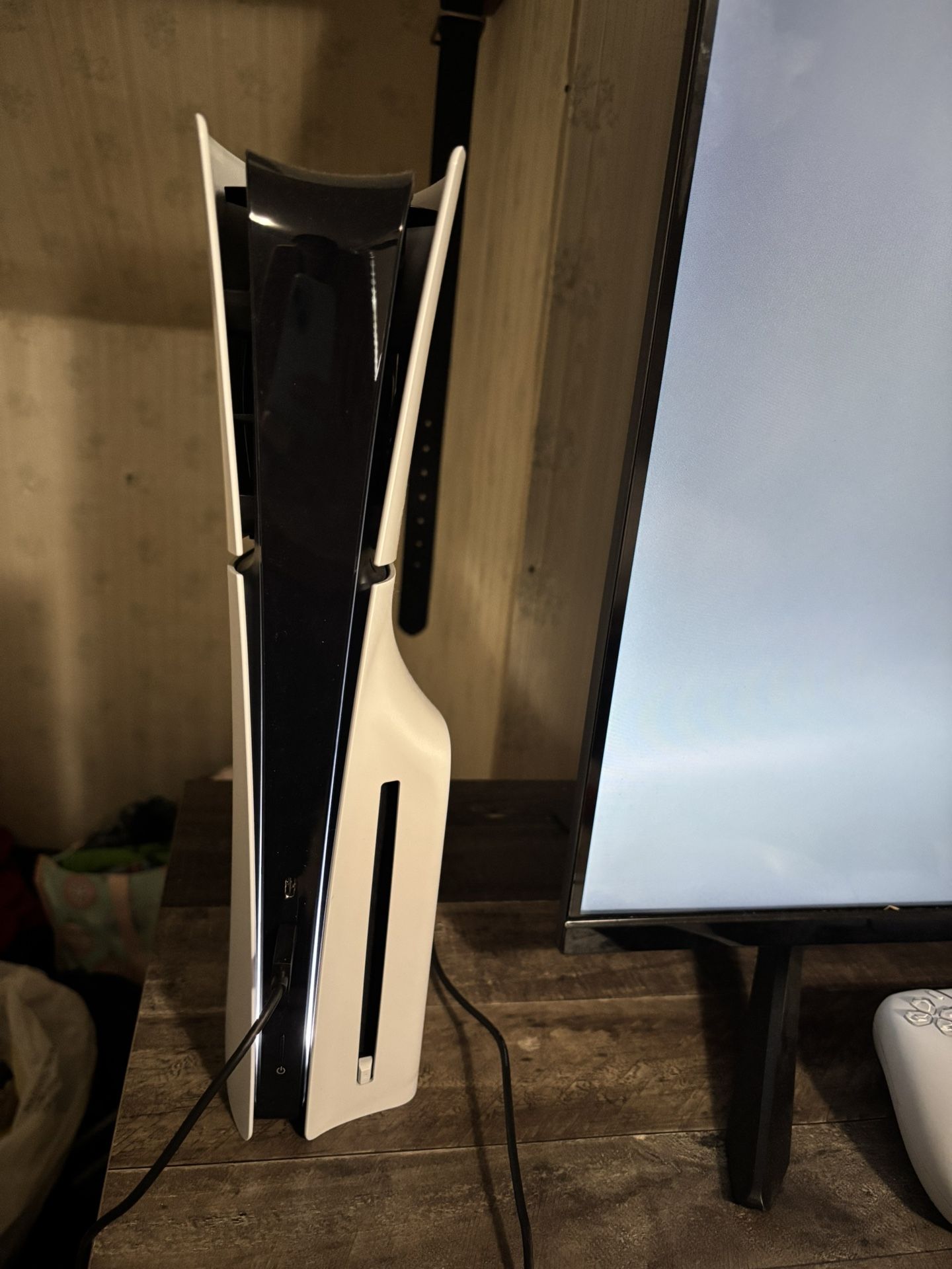 1TB PlayStation 5 Disc Edition