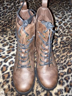 Woman’s Boots