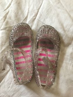 Girl sandals size 9C