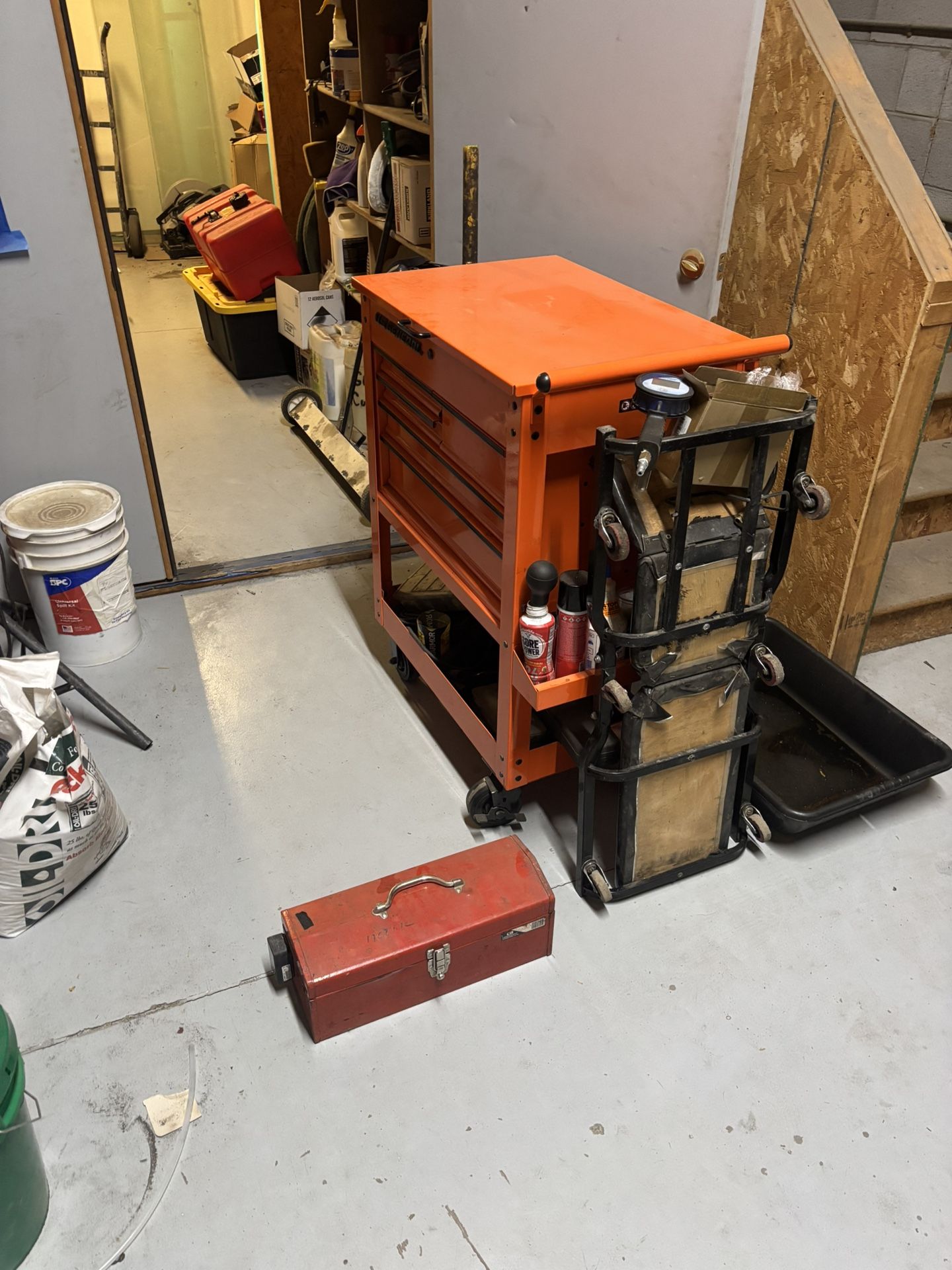 US GENERAL tool cart like new!!!