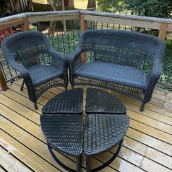 Patio Furniture Set - Wicker Chairs - 4PC Metal Table