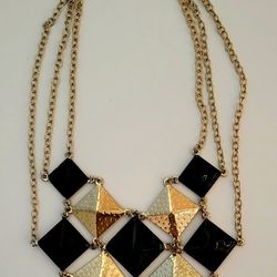 Forever 21 Black And Gold Statement Necklace
