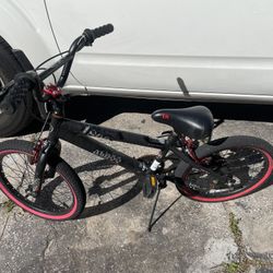 BMX Bike 18” great for Kids only $25 have a little rust in change but is in great condition