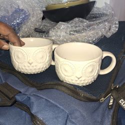 Boxes Full Of Kitchen Essentials.  Great Condition 