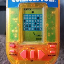 CONNECT 4 electronic handheld game board game  Milton Bradley  