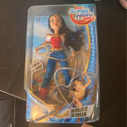 DC Super Hero Girls Doll: Wonder Woman 