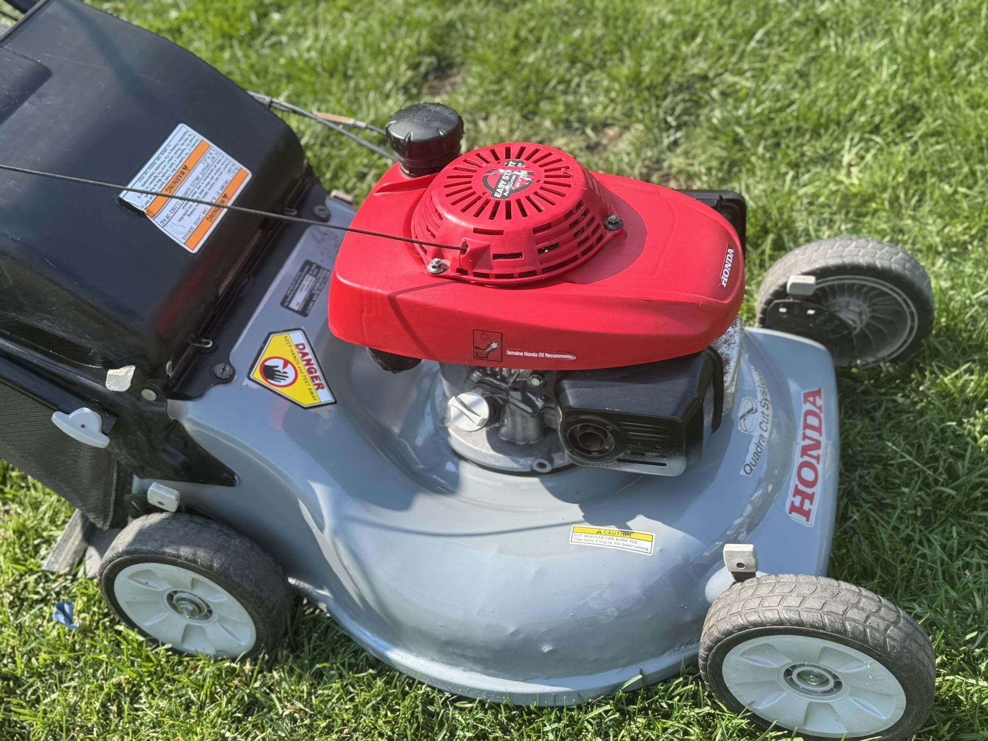 HONDA SELF PROPEL LAWN MOWER
