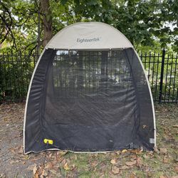 Portable EighteenTek Privacy Tent