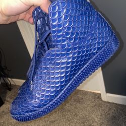 Size 12 Adidas Ornaments(very Rare) 