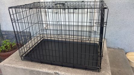 Top Paw 36” Double Door Folding Crate