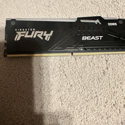 DDR5 Kingston fury RAM single stick
