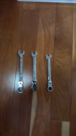 3 Flexible Ratching Wrenches