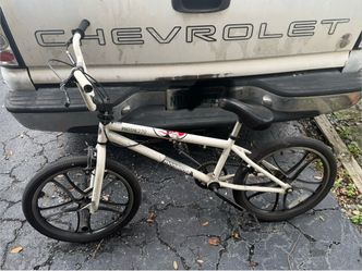 20 " Mongoose Kids Bike