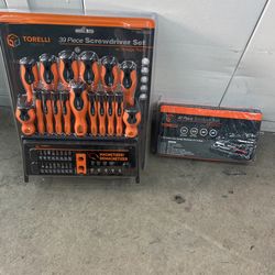 Screwdriver 39 Piece Set & Socket Set 40 Piece