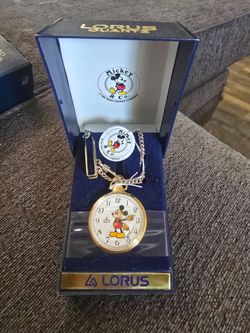 Vintage Lorus Mickey watch