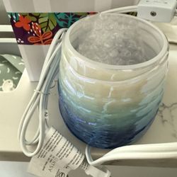 Scentsy warmer And Wax