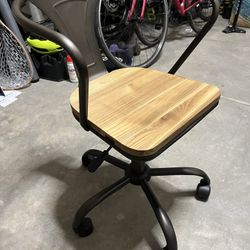 Rolling Office Chair