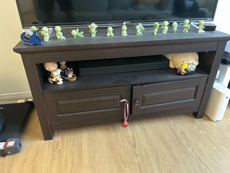 Dark Brown Wood TV stand