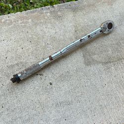 1/2" TORQUE WRENCH, 10-150 FT/LB