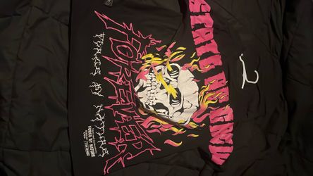 Graphic tee
