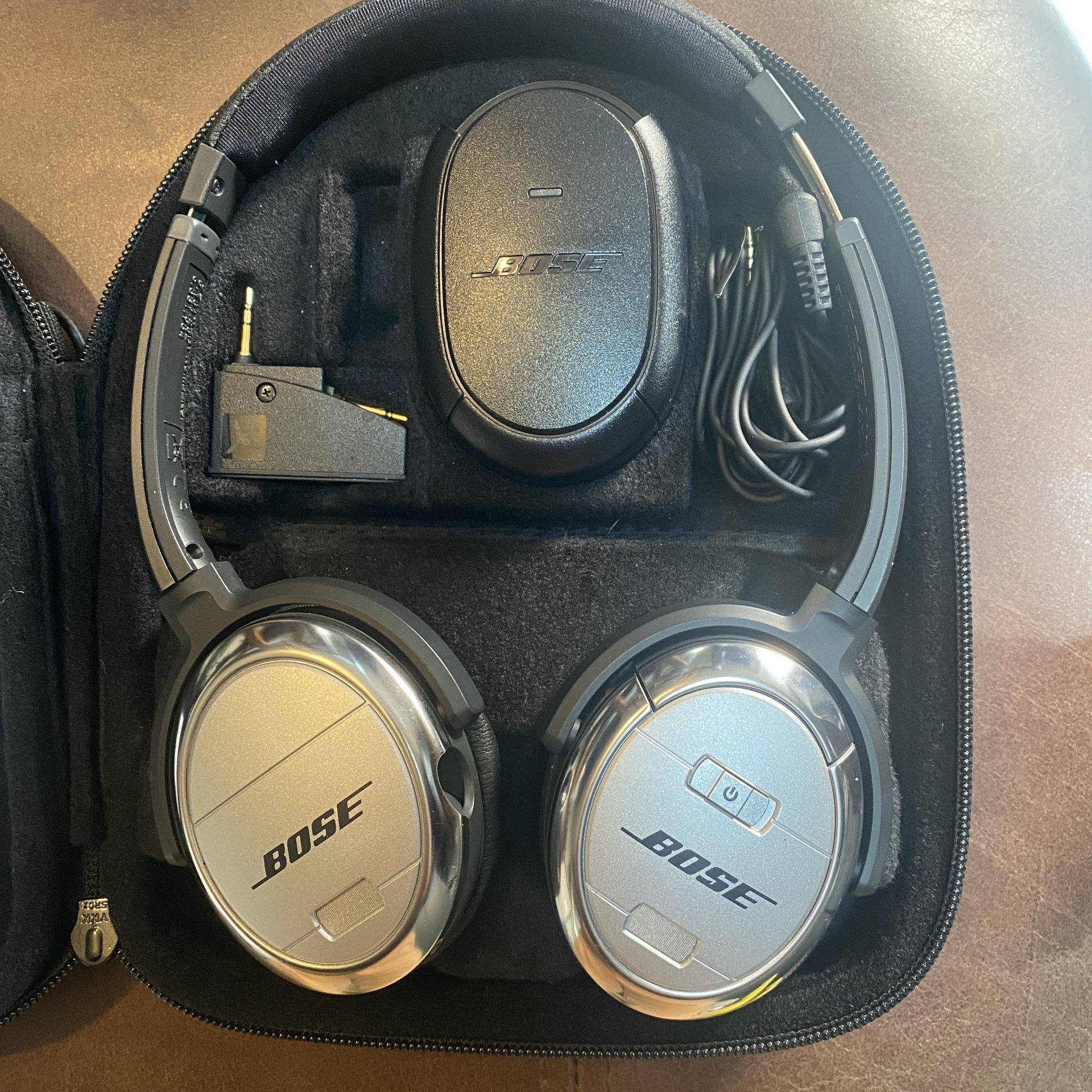 Bose Quiet Comfort 3 Noise Canceling Headphones