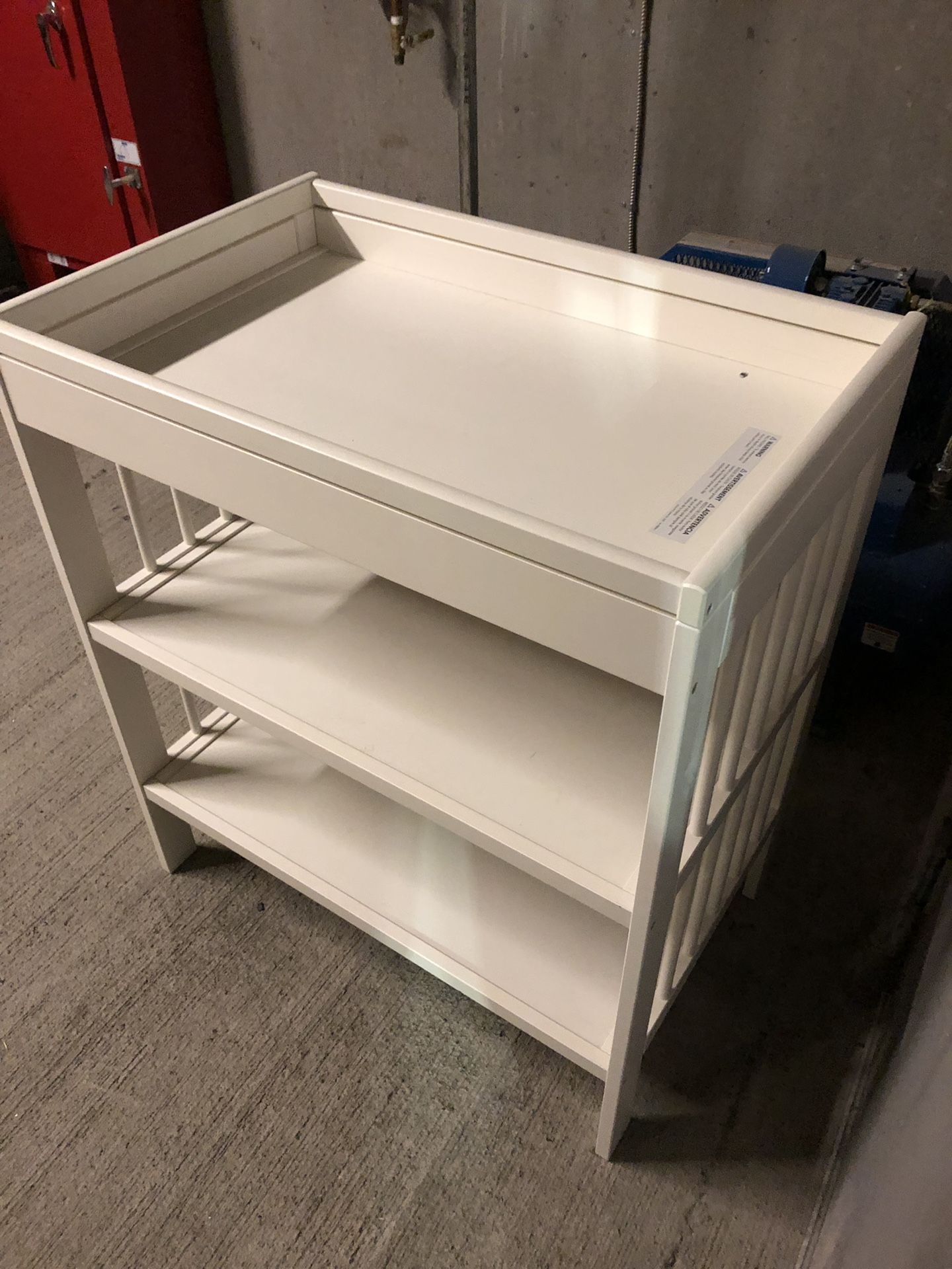 Baby changing table