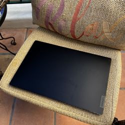 Lenovo IdeaPad S340 15.6” Touchscreen | 8GB RAM | SSD | i3 | Charger Included