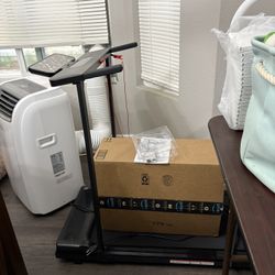 Walking pad With Desk Attachment