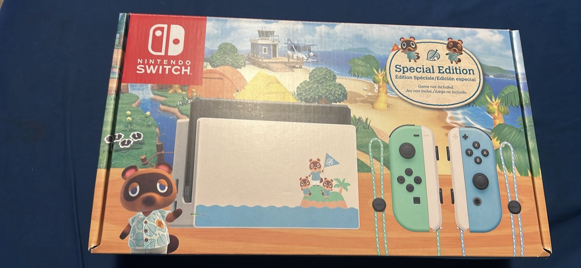 Nintendo switch animal crossing edition in box 
