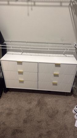 Night stand  3 draw